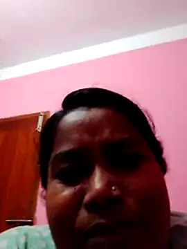 Mona Vabi online show from July 26, 4:47 pm
