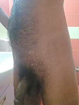 Snapshot of squirrella chatting on July 27, 10:39 pm squirrella online show from July 27, 10:39 pm