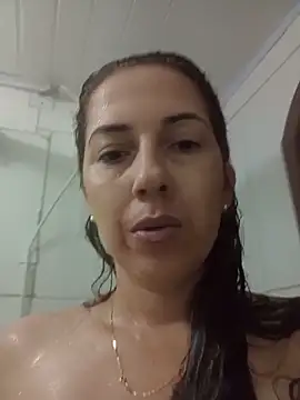 Snapshot of sweet_tifani chatting on May 21, 10:39 pm sweet tifani online show from May 21, 10:39 pm