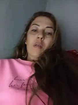 Snapshot of sweet_tifani chatting on July 5, 7:21 pm sweet tifani online show from July 5, 7:21 pm