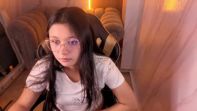 HoneyDoll tf online show from June 25, 12:42 pm