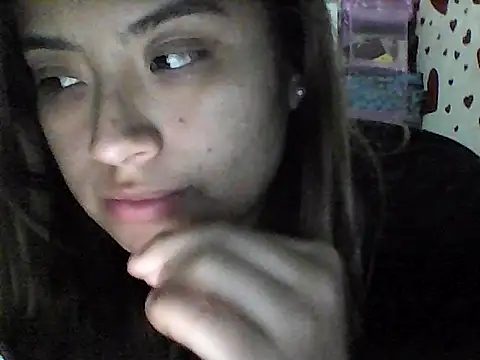 Snapshot of BabyCinnamon1 chatting on July 18, 11:52 pm BabyCinnamon1 online show from July 18, 11:52 pm