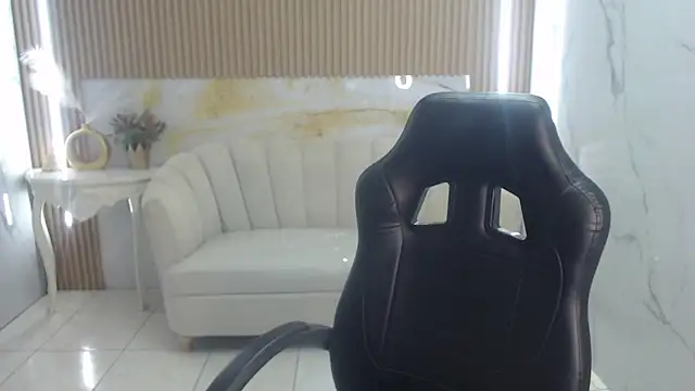 Alexa s1 online show from June 9, 7:47 pm