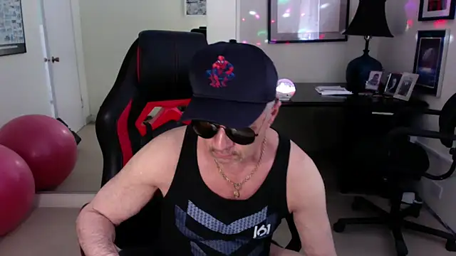 hotdadbod online show from March 18, 8:37 pm