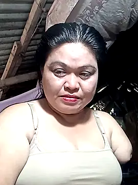 Snapshot of xxjoycexx03 chatting on May 27, 1:46 am xxjoycexx03 online show from May 27, 1:46 am