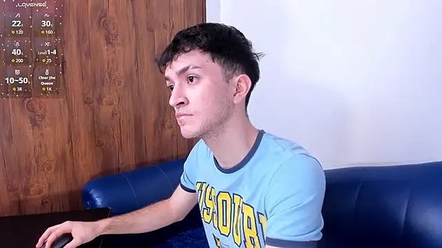 kavencastro online show from June 13, 3:15 am