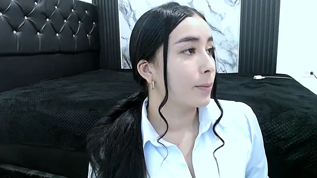 MiaReinig09 online show from July 11, 8:44 pm