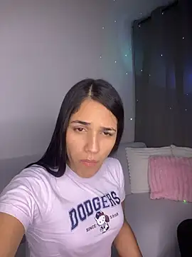 Snapshot of Isa_steele chatting on June 27, 4:39 am Isa steele online show from June 27, 4:39 am