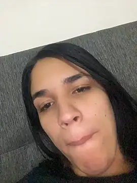Snapshot of Isa_steele chatting on August 2, 11:47 pm Isa steele online show from August 2, 11:47 pm