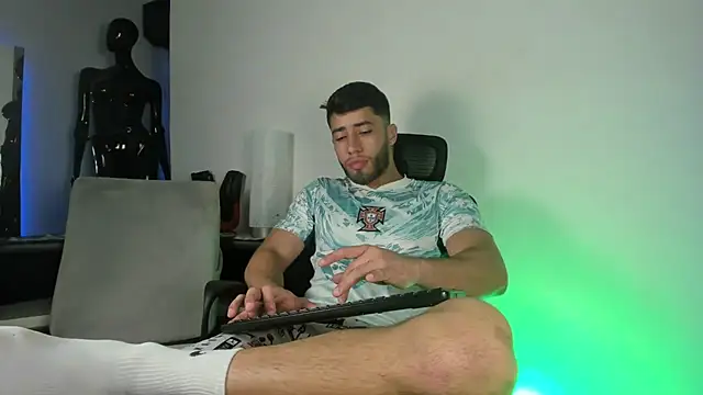 Snapshot of gato_pascal chatting on June 27, 8:25 pm gato pascal online show from June 27, 8:25 pm