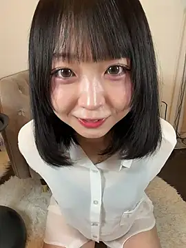 yu nya online show from May 14, 3:35 am