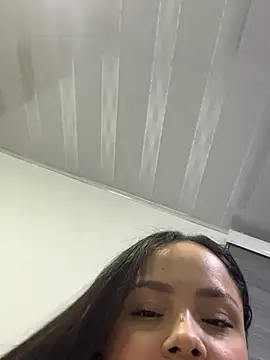 babyyydoll  online show from July 26, 2:20 am