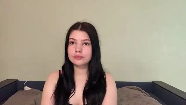 Snapshot of Princess_Shy_ chatting on May 15, 7:15 am Princess Shy online show from May 15, 7:15 am