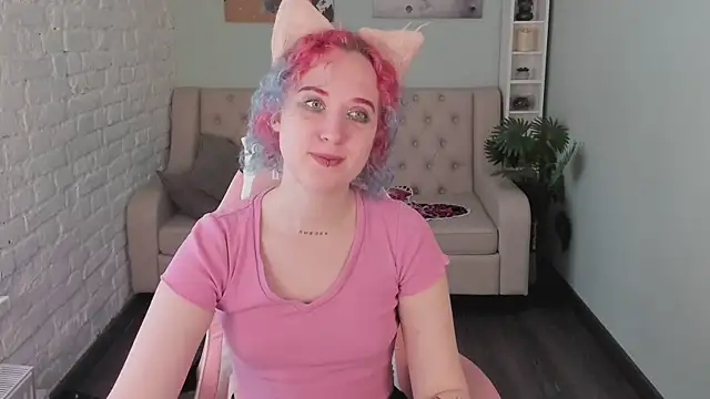 ScarlettSparkss online show from May 16, 5:26 am