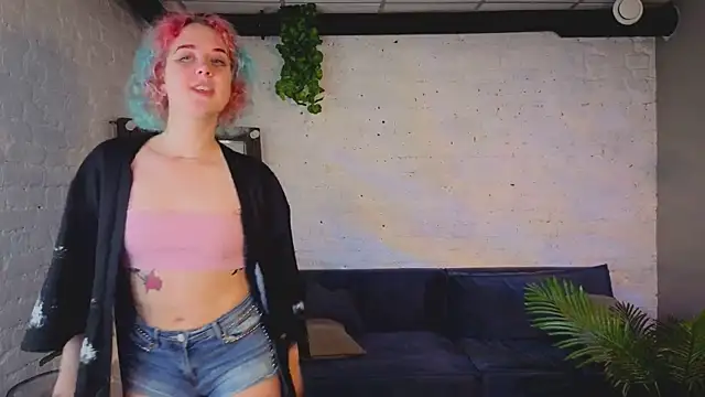 ScarlettSparkss online show from May 29, 5:38 am