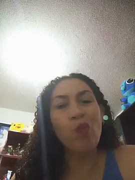 Snapshot of paulett15 chatting on June 21, 2:19 pm paulett15 online show from June 21, 2:19 pm