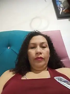 Snapshot of paulett15 chatting on July 5, 4:14 pm paulett15 online show from July 5, 4:14 pm