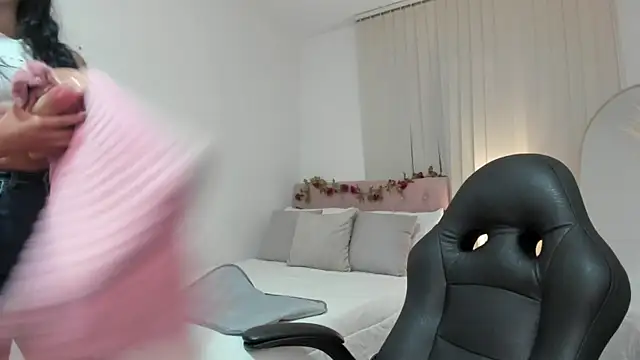 Charlotte pleasure online show from June 3, 9:56 am