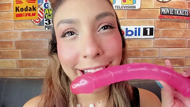 foxy antonela online show from July 15, 2:39 am