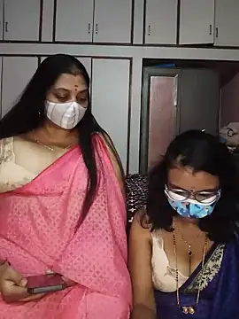 Snapshot of Kannada_telugu_lesbians chatting on May 27, 2:25 pm Kannada telugu lesbians online show from May 27, 2:25 pm