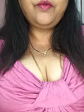 Snapshot of Kannada_telugu_lesbians chatting on June 11, 12:32 am Kannada telugu lesbians online show from June 11, 12:32 am