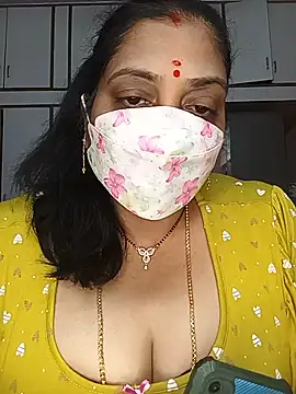 Snapshot of Kannada_telugu_lesbians chatting on June 18, 11:36 am Kannada telugu lesbians online show from June 18, 11:36 am