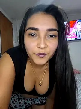 Snapshot of Winnifer_leal chatting on May 17, 12:08 am Winnifer leal online show from May 17, 12:08 am