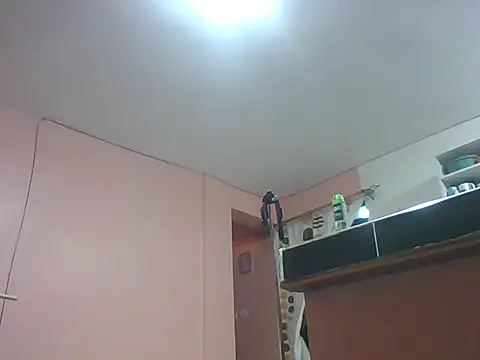 Snapshot of shantell_1 chatting on July 6, 4:53 pm shantell 1 online show from July 6, 4:53 pm