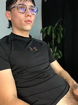 Snapshot of Salvatore_angelo chatting on May 21, 8:49 pm Salvatore angelo online show from May 21, 8:49 pm