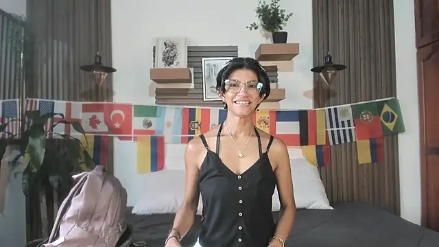 Snapshot of Evaa_campbell chatting on July 4, 12:11 pm Evaa campbell online show from July 4, 12:11 pm