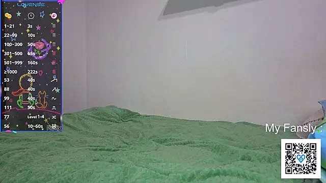 Emilya201 online show from June 29, 10:54 pm