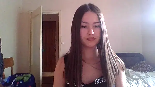Snapshot of Bellochka201 chatting on June 17, 10:50 am Bellochka201 online show from June 17, 10:50 am