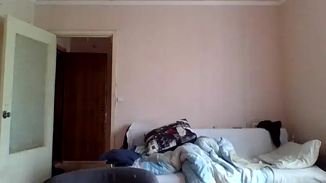 Snapshot of Bellochka201 chatting on July 8, 9:03 am Bellochka201 online show from July 8, 9:03 am