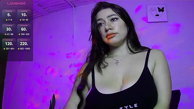alythia online show from June 12, 10:19 pm