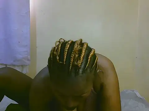 Snapshot of Sexy-Latasha chatting on May 26, 7:15 am Sexy-Latasha online show from May 26, 7:15 am