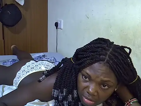 cute tamara09 online show from May 26, 9:33 pm