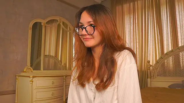 Snapshot of FrediaPfeiff chatting on May 31, 12:45 pm FrediaPfeiff online show from May 31, 12:45 pm
