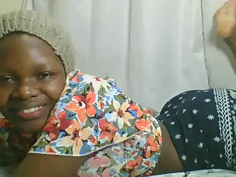 Sweetgal2025 online show from July 1, 8:08 pm