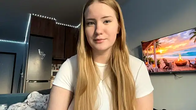 Snapshot of Lisi_Kiss_ chatting on May 16, 5:12 pm Lisi Kiss online show from May 16, 5:12 pm