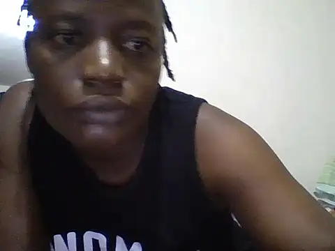 Snapshot of yourdreamgirlT chatting on June 21, 1:41 am yourdreamgirlT online show from June 21, 1:41 am