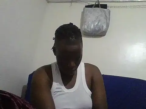 Snapshot of yourdreamgirlT chatting on July 7, 1:52 am yourdreamgirlT online show from July 7, 1:52 am