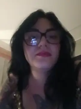 Snapshot of BaddieOMalessere chatting on June 19, 10:24 pm BaddieOMalessere online show from June 19, 10:24 pm