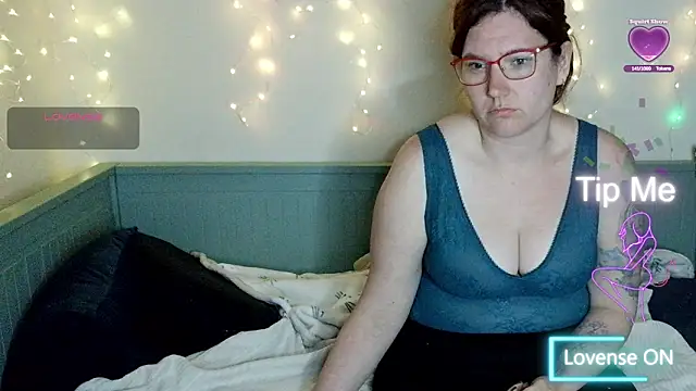 PhoenixNoir online show from May 23, 3:23 am