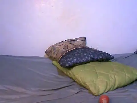 Snapshot of cumming-queen chatting on June 25, 3:06 am cumming-queen online show from June 25, 3:06 am
