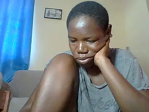 Snapshot of Blacksexyqueen24 chatting on June 22, 5:15 am Blacksexyqueen24 online show from June 22, 5:15 am