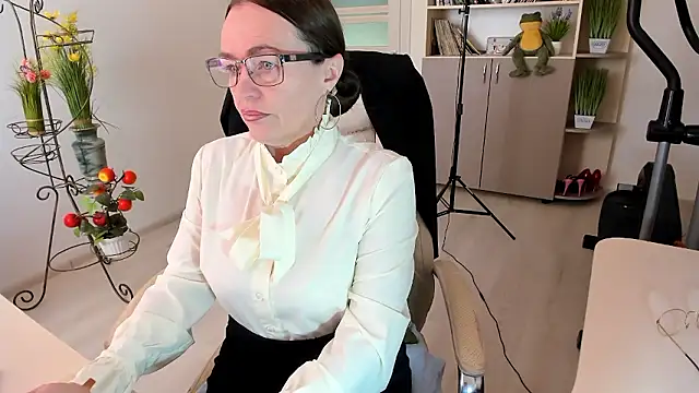 Vika73 online show from January 18, 7:12 am