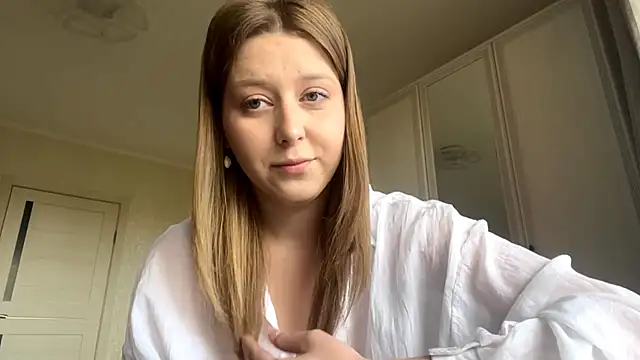 HeyItsAgata online show from May 24, 10:31 am