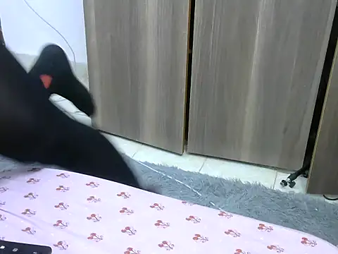 Baby Nelisah online show from June 23, 3:59 am