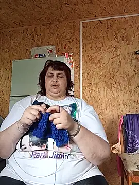 LisichkaOksana online show from June 23, 9:07 am