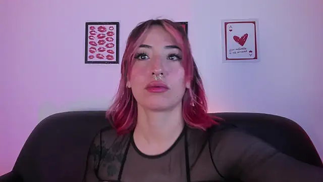 Sweet Fireee online show from June 24, 9:03 pm